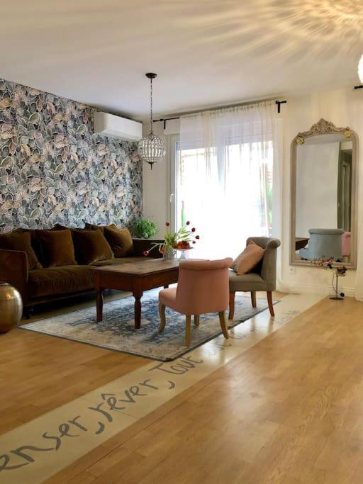 Appartement Large Magnificent Terrace à Nice Extérieur photo